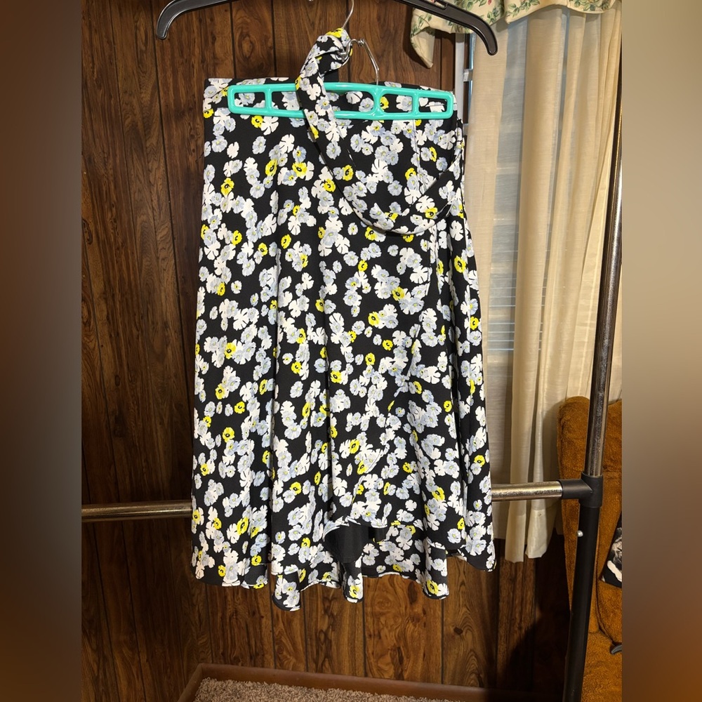 Ann Taylor size 00P skirt